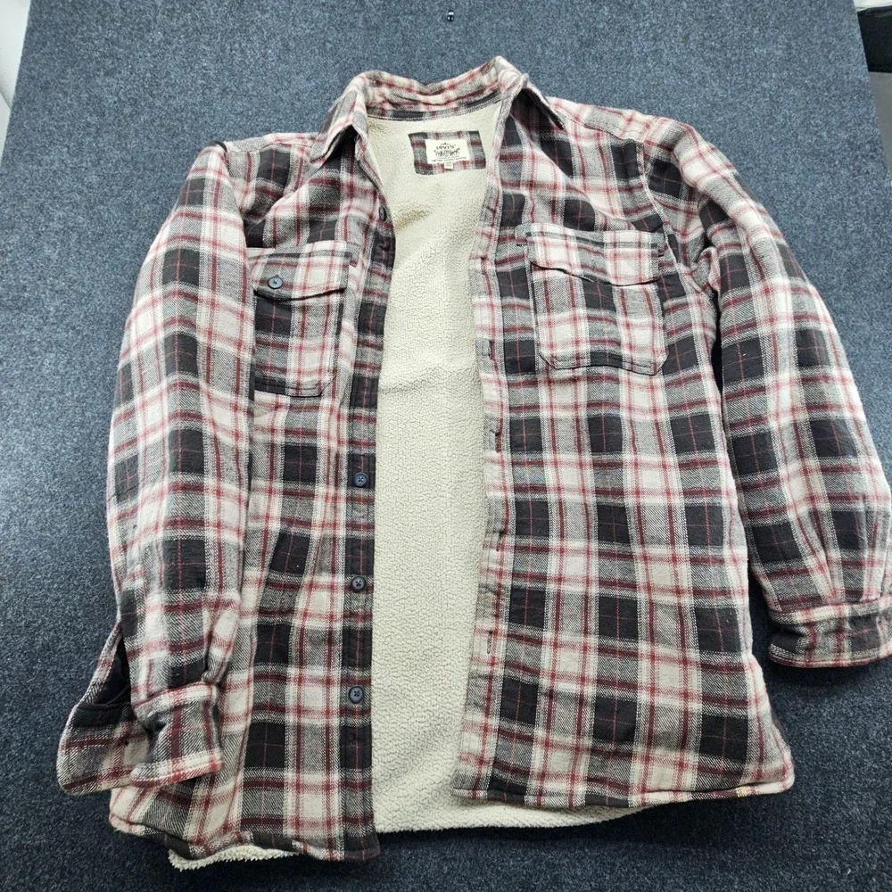 Levis Shacket Shirt jacket Flannel Sherpa Lined Men‎ Med  red black plaid button